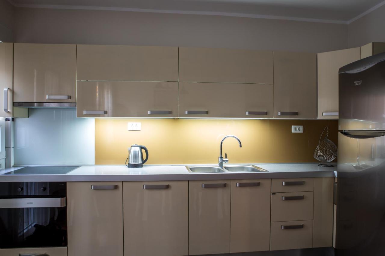 Luxury Apartment พอดโกริกา ภายนอก รูปภาพ